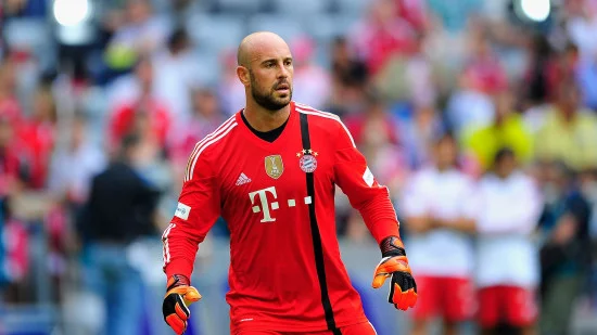 Reina adidas 02.webp